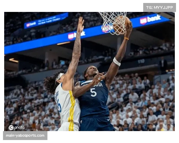 森林狼依靠坚实防守保持竞争力 爱德华兹带领球队站稳西部前列